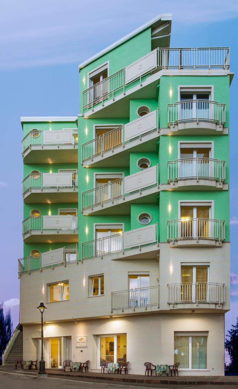 Beach Residence Gabicce Mare Exteriör bild